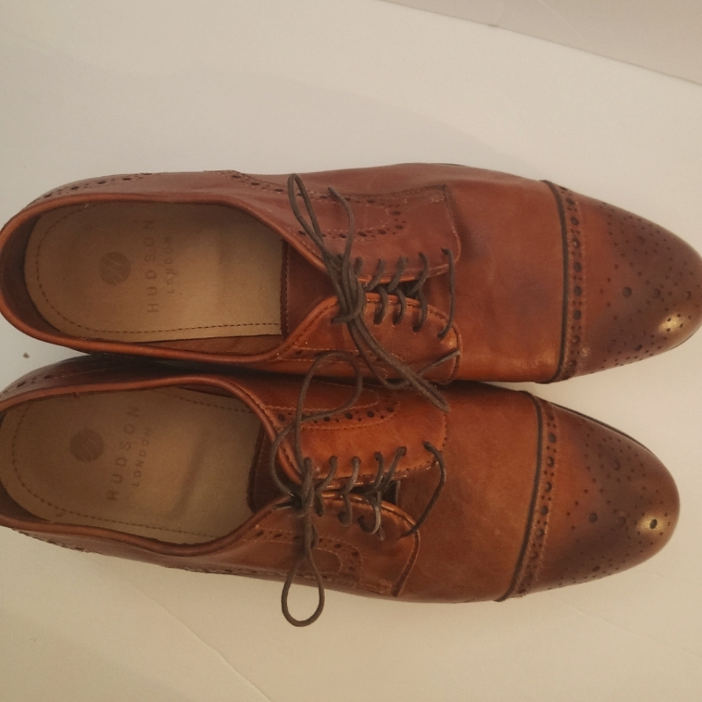 Oxford Toe Cap Dress Shoes 👞
